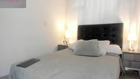 Snapshot of emma_martiin chatting on 11.27.25 Im Emma online show from 11.27.25