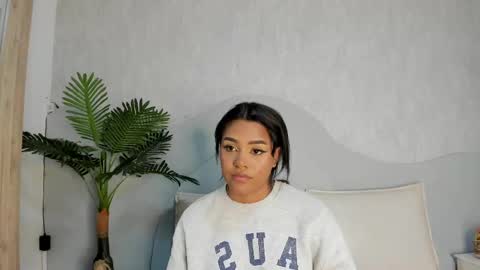 Snapshot of emma_morgann chatting on 09.11.25 Emma Morgann online show from 09.11.25