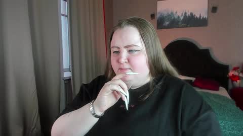 Snapshot of emma_razoom chatting on 01.23.25 Emma Razumovskaya online show from 01.23.25