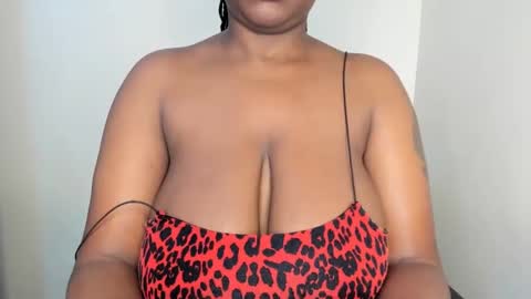 emma_remi online show from 12.04.24