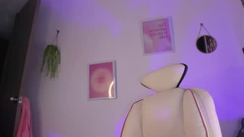 Emma online show from 01.09.26