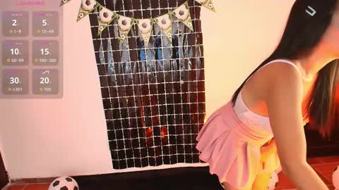 Snapshot of emma_sanz__ chatting on 02.19.26 Emma Sanz online show from 02.19.26