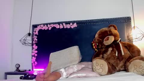 emma_saylor online show from 01.31.26