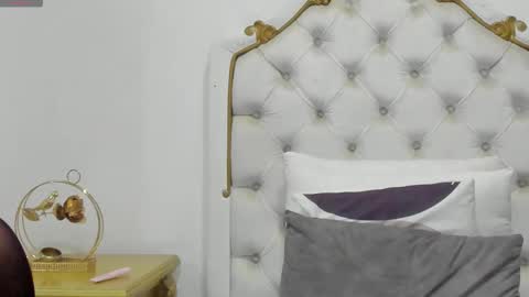 Snapshot of emma_swit chatting on 02.23.26 emma swit online show from 02.23.26