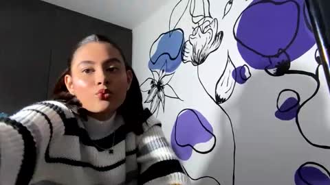 Snapshot of emma_thompson1 chatting on 03.17.26 Emma online show from 03.17.26