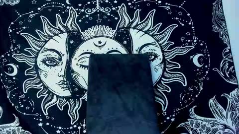 Snapshot of emma_timli1 chatting on 11.20.25 Emma online show from 11.20.25