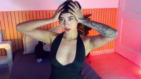 Emma web online show from 07.14.26