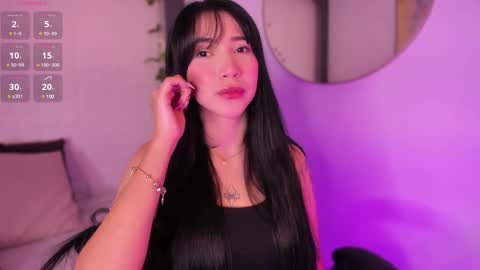 emma_woods__ online show from 01.07.25