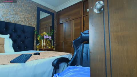 Emma online show from 02.08.25