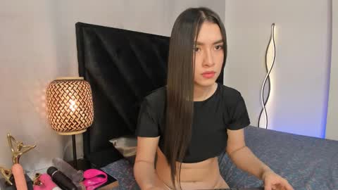 Emma online show from 02.12.26