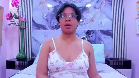 Emma  online show from 10.18.25
