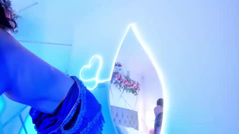 Snapshot of emmaaa_stoonee chatting on 03.02.25 emmaaa_stoonee online show from 03.02.25