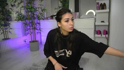 Snapshot of emmablanco chatting on 04.03.26 emmablanco online show from 04.03.26