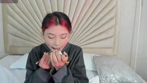           online show from 12.03.25