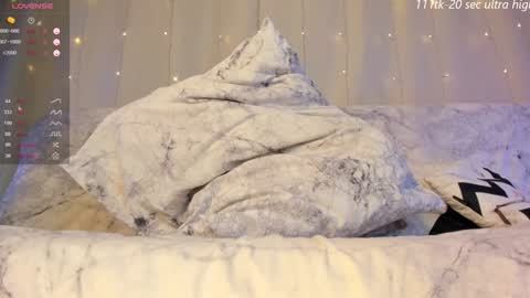 emmahotvibe online show from 12.13.24