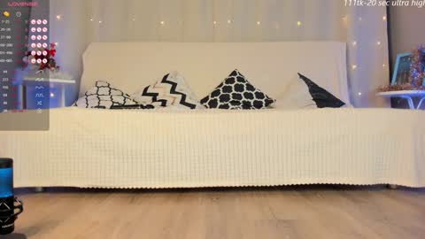 emmahotvibe online show from 01.01.25