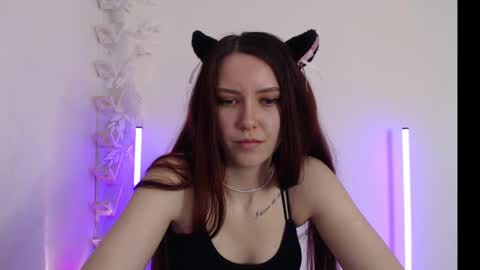Snapshot of emmaishier chatting on 02.25.25 emmaishier online show from 02.25.25