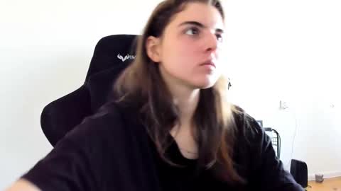 Emma online show from 09.12.25