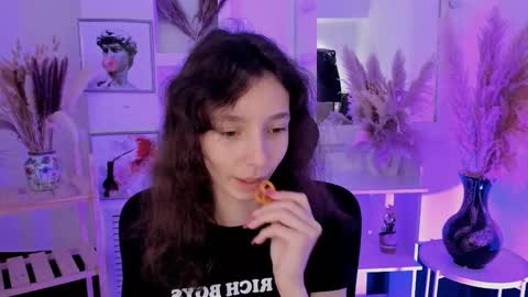 emmanuellbrown online show from 09.30.25