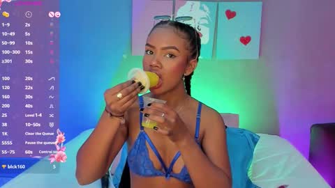 Emma online show from 11.19.25