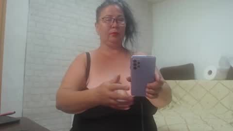 Snapshot of emmasquirt69 chatting on 07.20.26 emmasquirt69 online show from 07.20.26