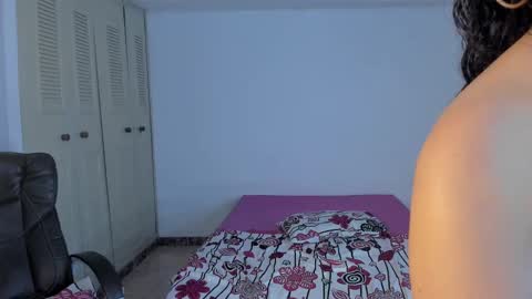 Emma Torres online show from 03.07.25