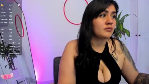 Snapshot of emmax_x chatting on 12.12.24 EMMA online show from 12.12.24