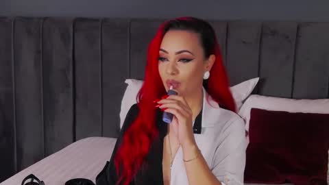 Emm online show from 11.10.25