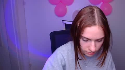 Snapshot of emmi_rossum chatting on 02.17.25 Emmi online show from 02.17.25