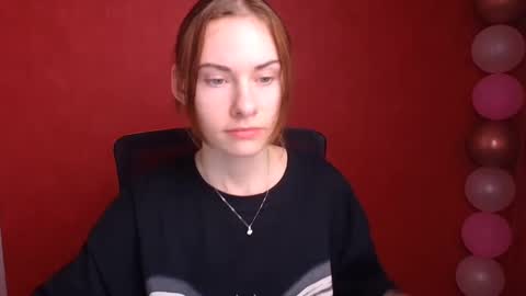 Snapshot of emmi_rossum chatting on 02.19.25 Emmi online show from 02.19.25