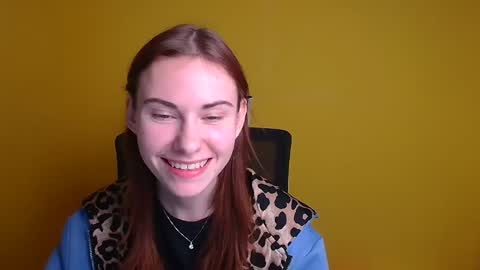 Snapshot of emmi_rossum chatting on 02.23.25 Emmi online show from 02.23.25