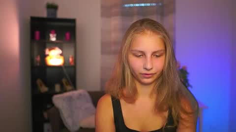 Emmie online show from 10.25.25