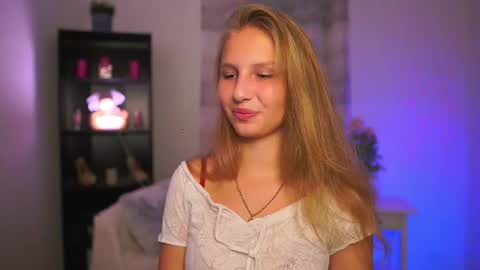 Emmie online show from 11.13.25