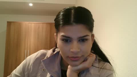 Snapshot of emmie_xxx chatting on 12.03.24 emmie online show from 12.03.24