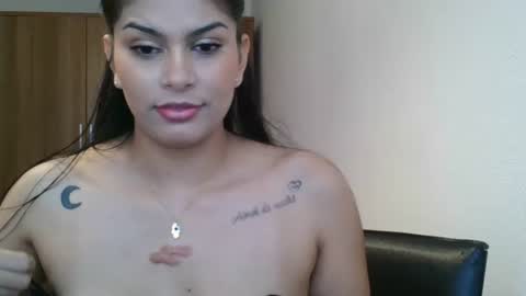 Snapshot of emmie_xxx chatting on 12.07.24 emmie online show from 12.07.24