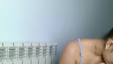 Snapshot of emmie_xxx chatting on 01.16.25 emmie online show from 01.16.25