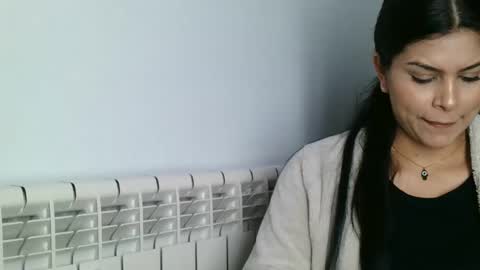 Snapshot of emmie_xxx chatting on 02.02.25 emmie online show from 02.02.25