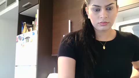 Snapshot of emmie_xxx chatting on 02.21.25 emmie online show from 02.21.25