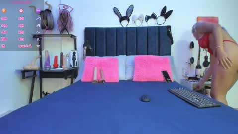          online show from 02.10.25