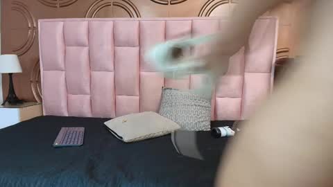 Emmily keller online show from 03.31.26