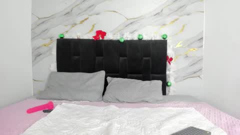 Emma online show from 12.20.25