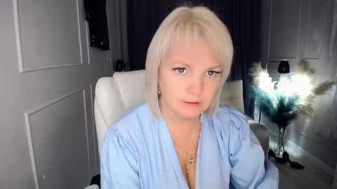 emmmam online show from 10.20.25