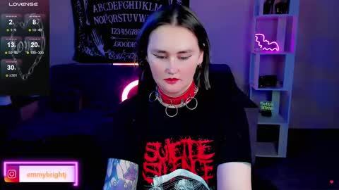 Emmy Bright     50  online show from 03.11.25