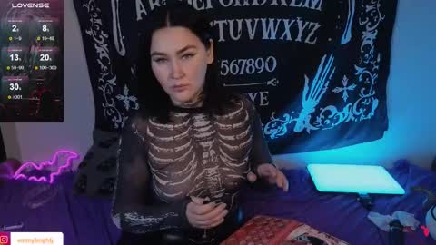 Emmy Bright     50  online show from 10.02.25