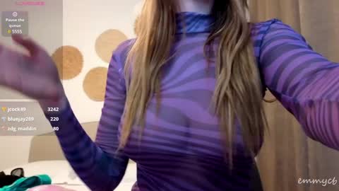 Snapshot of emmycb chatting on 01.26.25 Em online show from 01.26.25