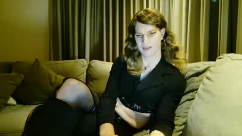 Emmy online show from 12.25.24