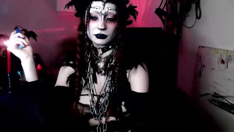 Morrigan online show from 01.15.26