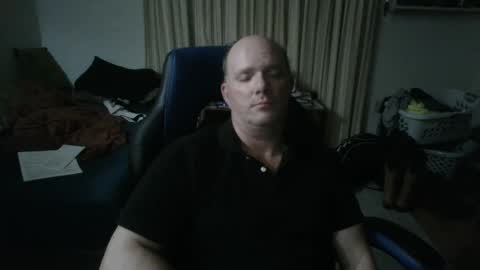 Snapshot of emsguy1 chatting on 10.09.25 Matt online show from 10.09.25