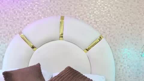 Emy  online show from 02.11.26