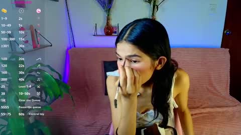 emycarver09 online show from 10.05.25